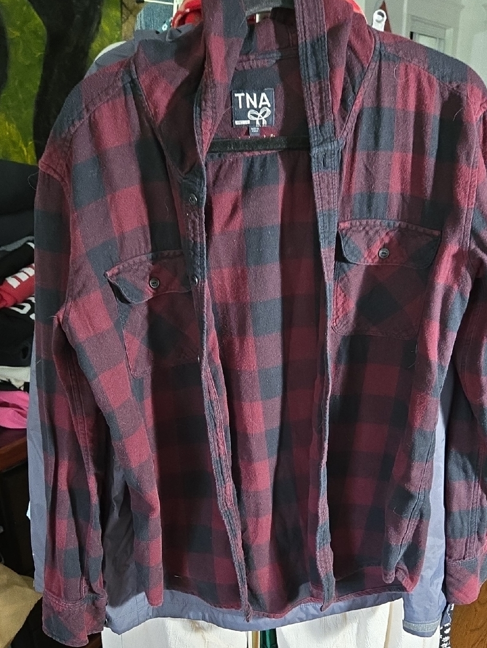 TNA Men's Red and Black Plaid Flannel Shirt 21 P 26 L Hoodie
